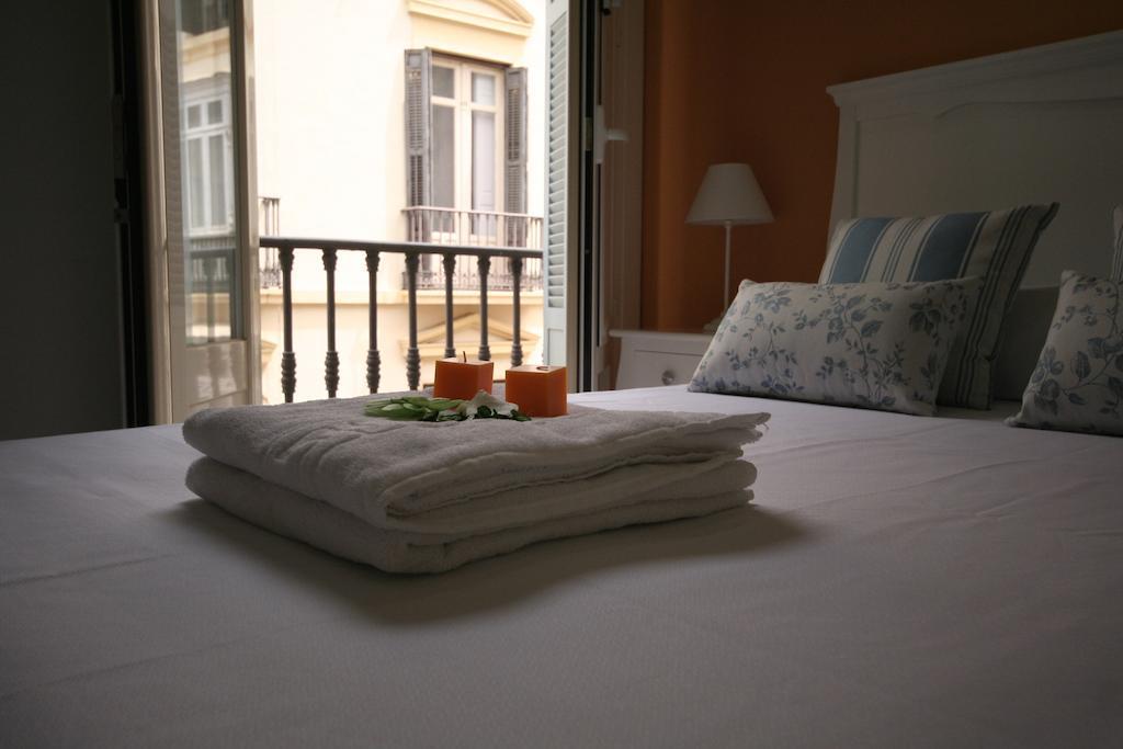 Apartamentos Calle Larios Málaga Zimmer foto