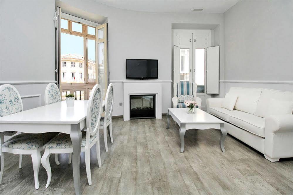 Apartamentos Calle Larios Málaga Exterior foto